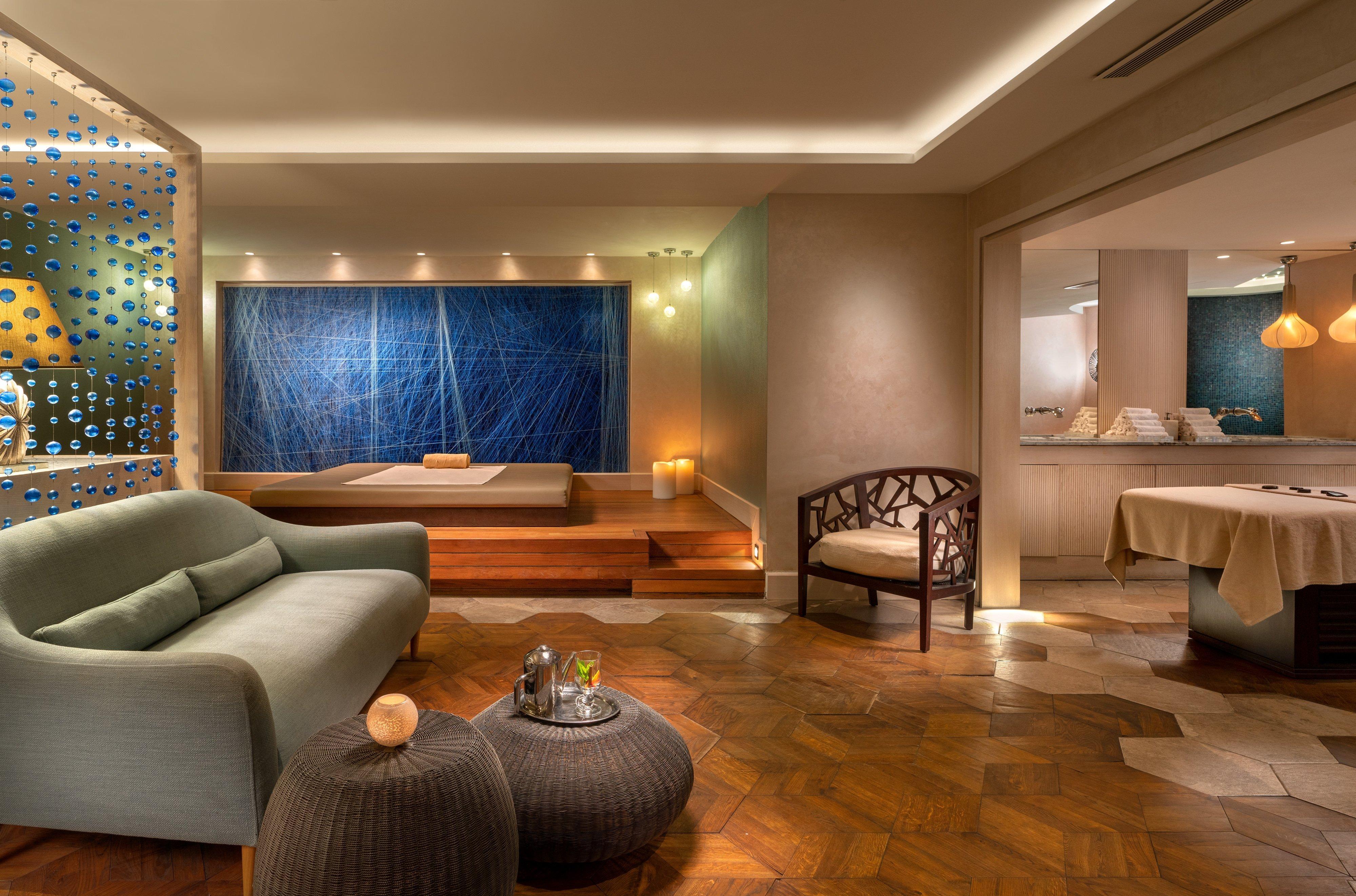 Crowne Plaza Florya Istanbul By Ihg Hotel Exterior foto The Spa at The Landmark